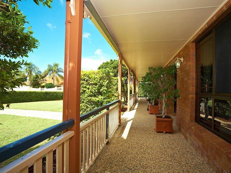 4 Oakmont Street, Rothwell QLD 4022