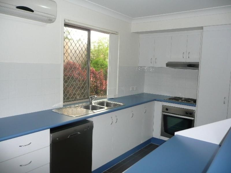 4/56 Fleet Drive, Kippa-ring QLD 4021