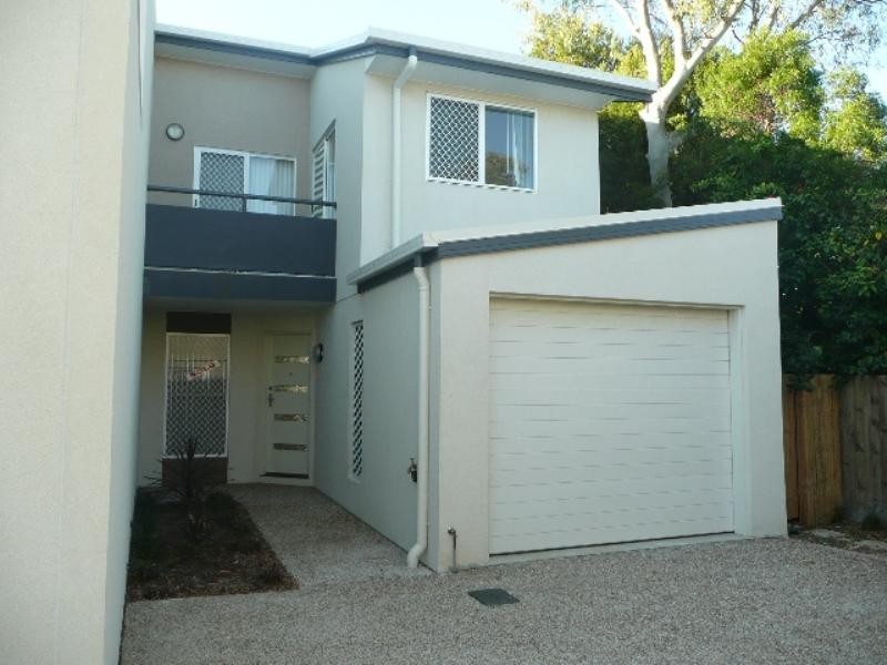 8/21-23 Thompson Crescent, Clontarf QLD 4019