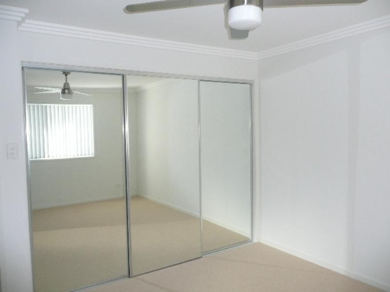 8/21-23 Thompson Crescent, Clontarf QLD 4019