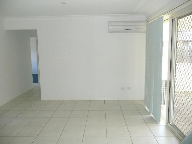 32 Grassdale Crescent, Morayfield QLD 4506