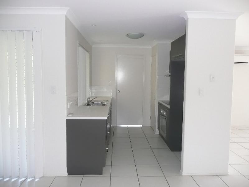 7 Hackett Court, Caboolture South QLD 4510