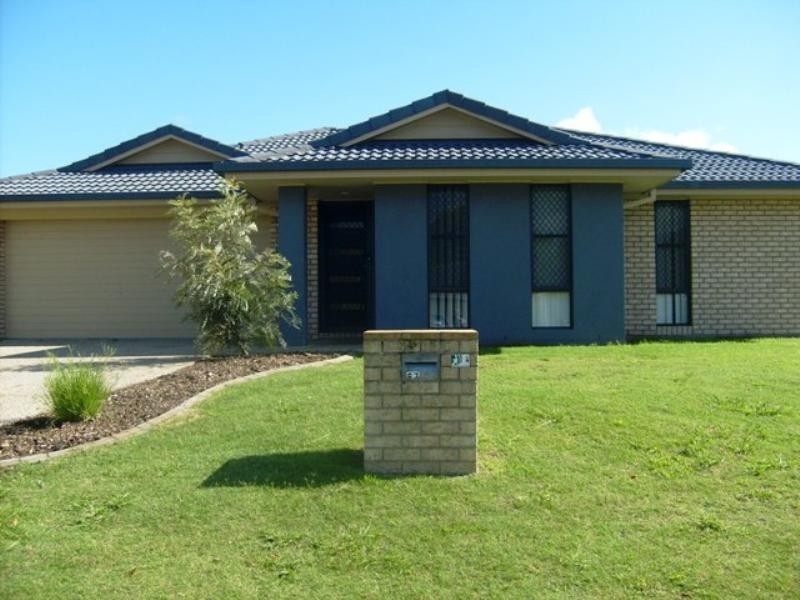 67 Woodrose Close, Morayfield QLD 4506