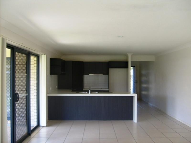 67 Woodrose Close, Morayfield QLD 4506