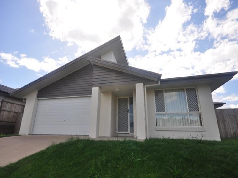 4 Britannia Court, Narangba QLD 4504