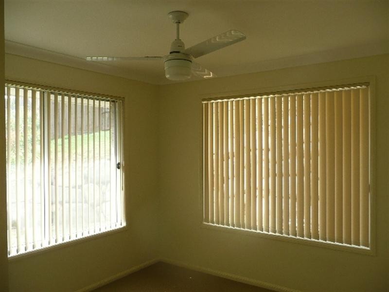 10 Valleyview Street, Narangba QLD 4504