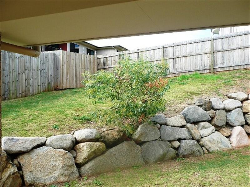 10 Valleyview Street, Narangba QLD 4504