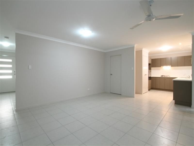 4 Aylmore Court, Narangba QLD 4504