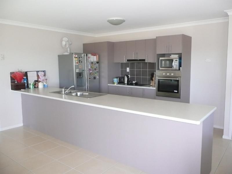 2 Grange Court, Narangba QLD 4504