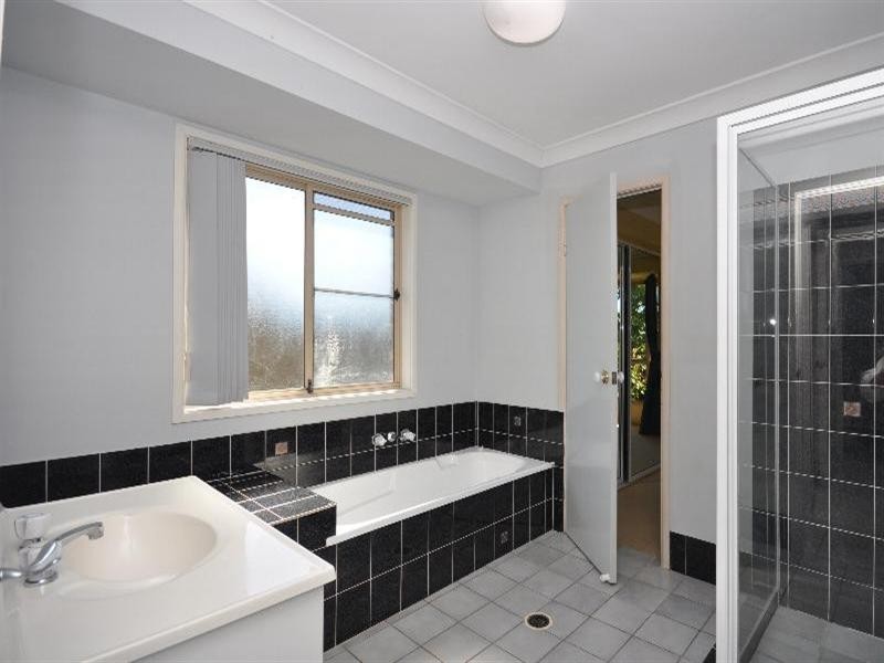 17 Hickory Drive, Narangba QLD 4504