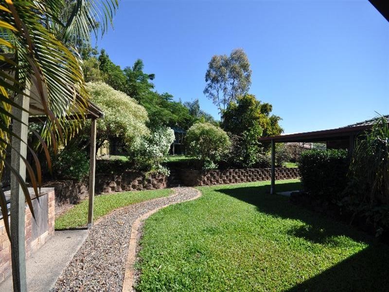 17 Hickory Drive, Narangba QLD 4504