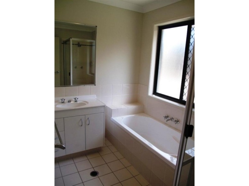 20 Aretha Lane, Narangba QLD 4504