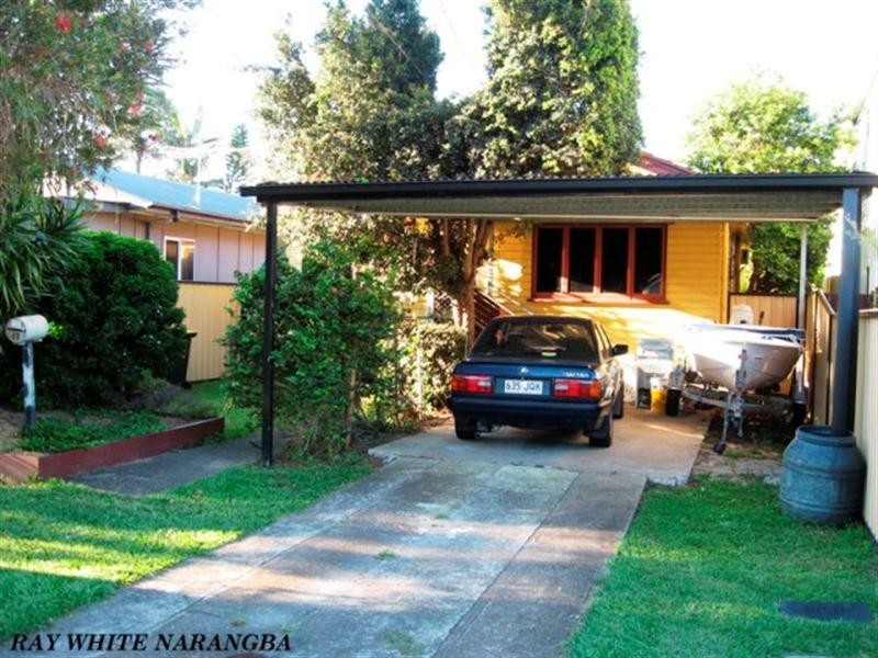 17 Inglis Street, Woody Point QLD 4019