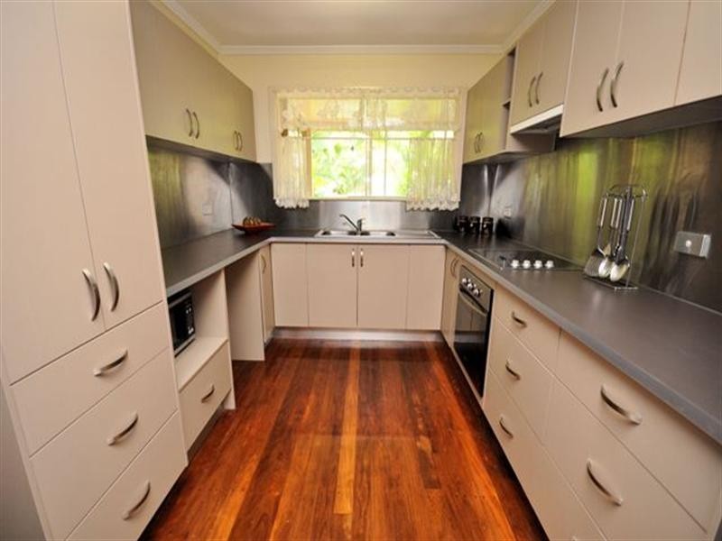13 Brennan Road, Scarborough QLD 4020