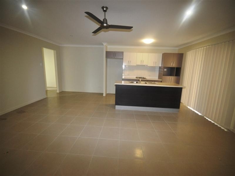 16 Bein Close, Narangba QLD 4504