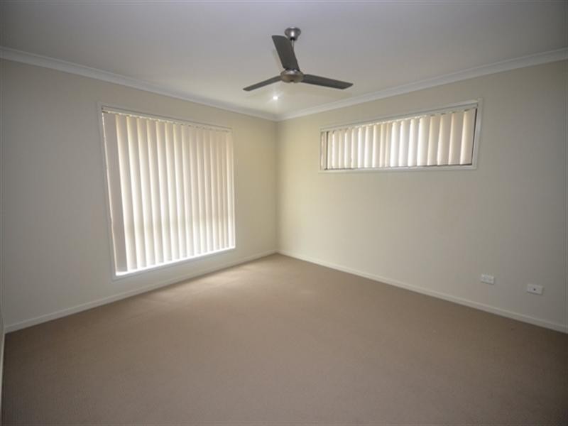 16 Bein Close, Narangba QLD 4504