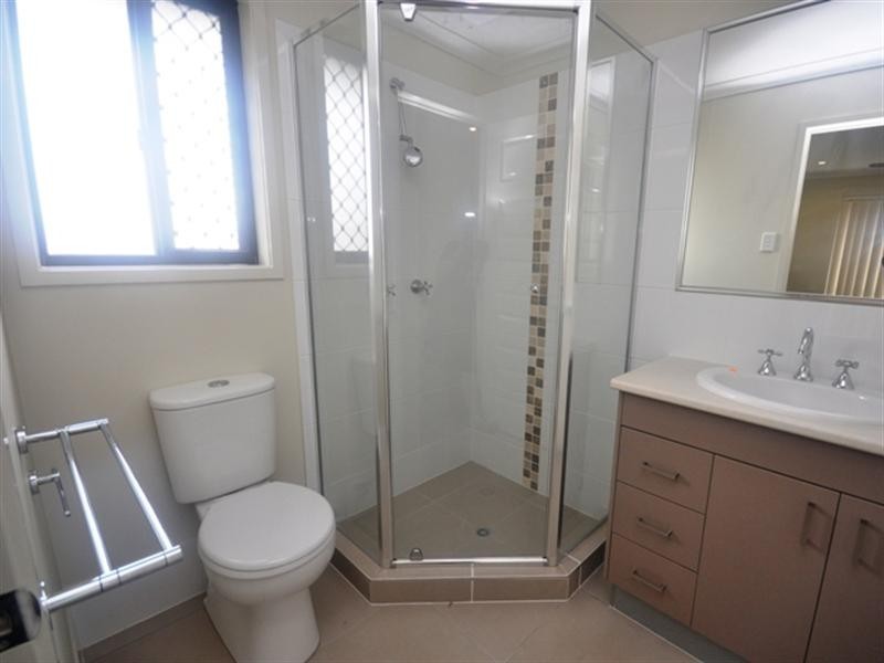 16 Bein Close, Narangba QLD 4504