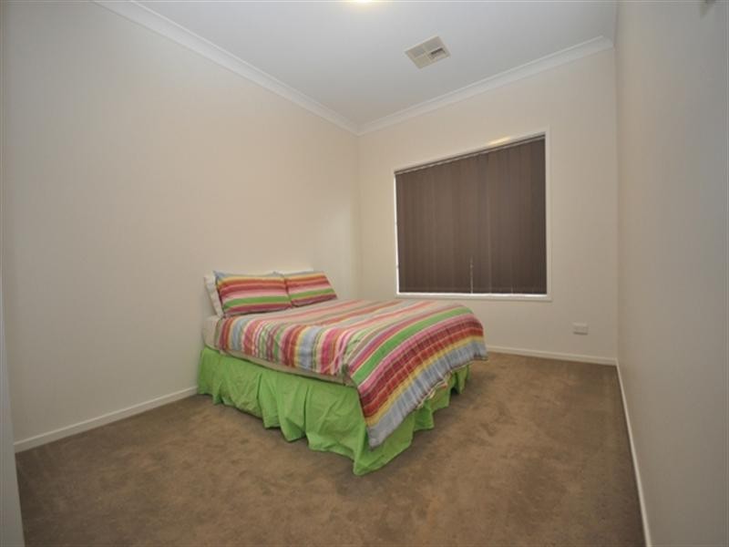 5 Crinum Court, Narangba QLD 4504