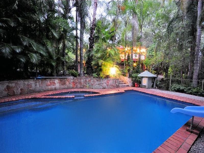 1063 Oakey Flat Road, Narangba QLD 4504