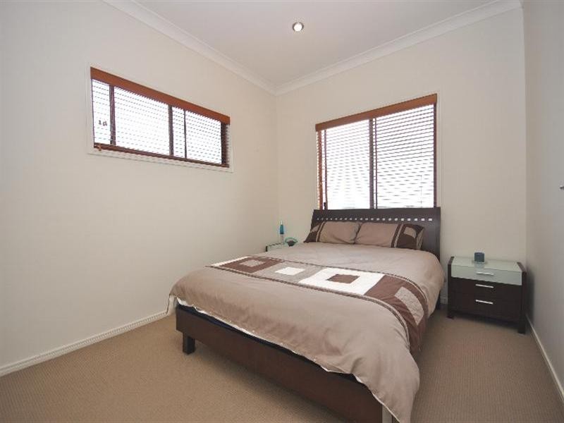 1164 Oakey Flat Road, Narangba QLD 4504