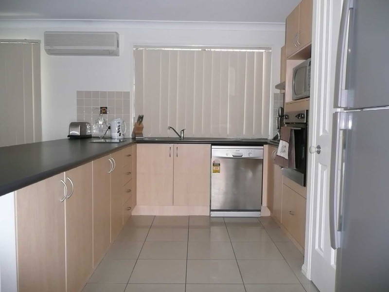 33 Banyan Street, Narangba QLD 4504