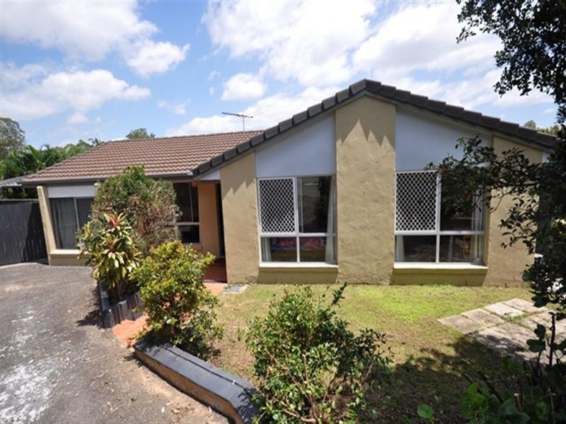 13 Wullun Place, Narangba QLD 4504
