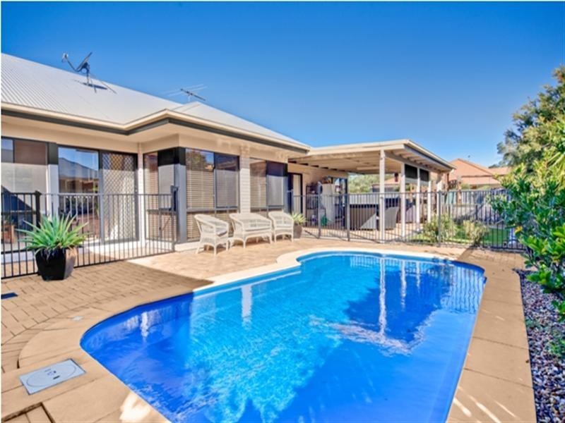 8 Bendee Court, Narangba QLD 4504