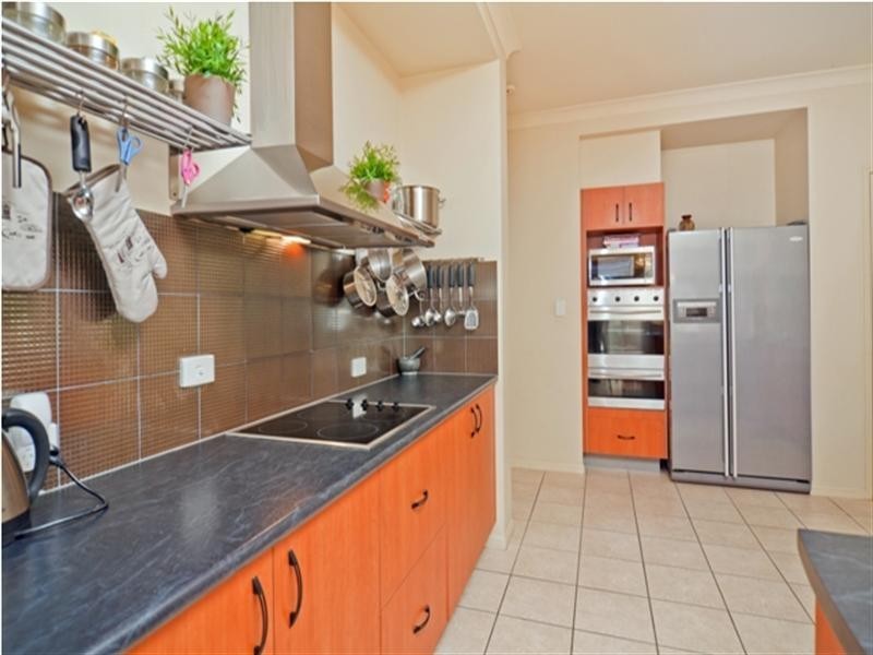 8 Bendee Court, Narangba QLD 4504