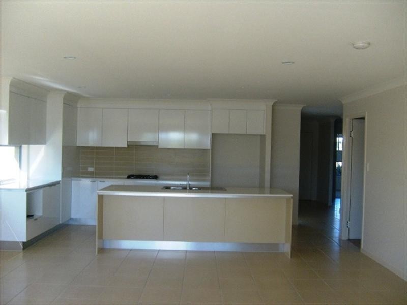 6 Swanston Crescent, Narangba QLD 4504