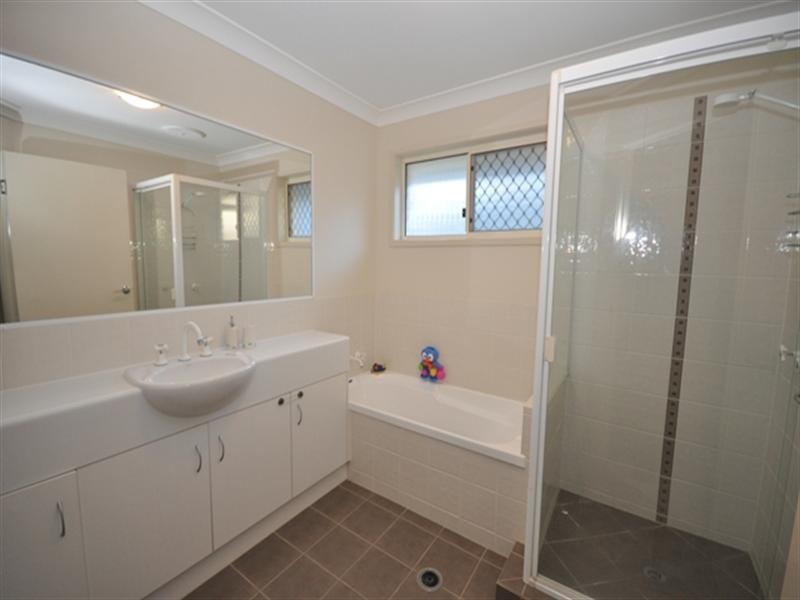 3 Lennon Boulevard, Narangba QLD 4504