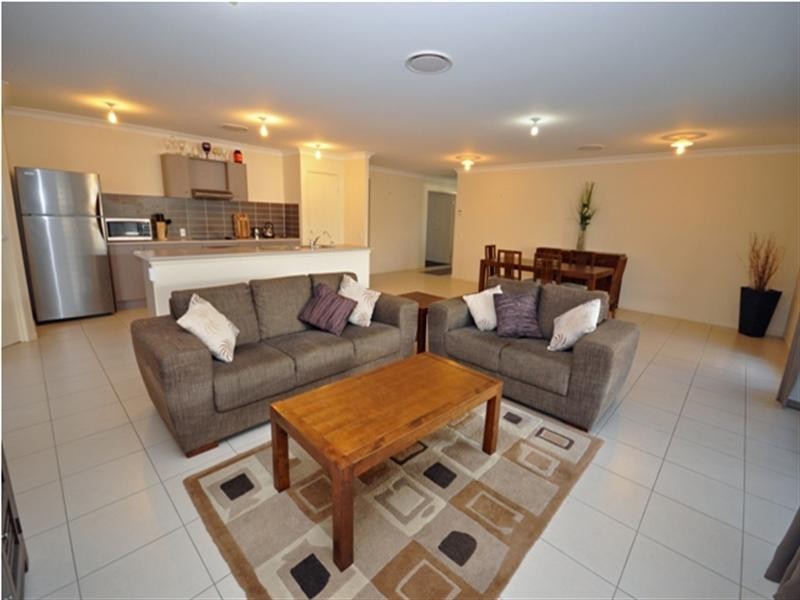 12 Toona Court, Narangba QLD 4504