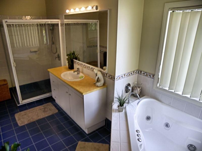 5 Salignus Lane, Burpengary QLD 4505