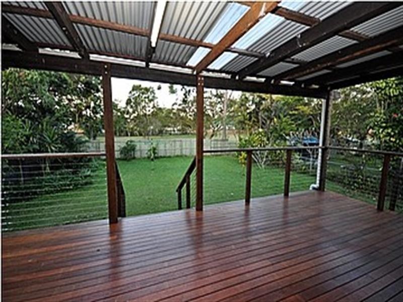 35 Redbank Road, Redcliffe QLD 4020