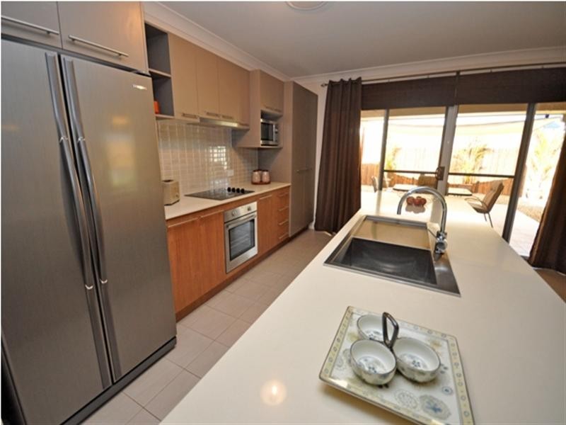 12 Shrike Court, Narangba QLD 4504