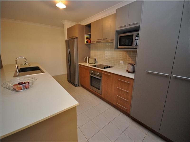 12 Shrike Court, Narangba QLD 4504