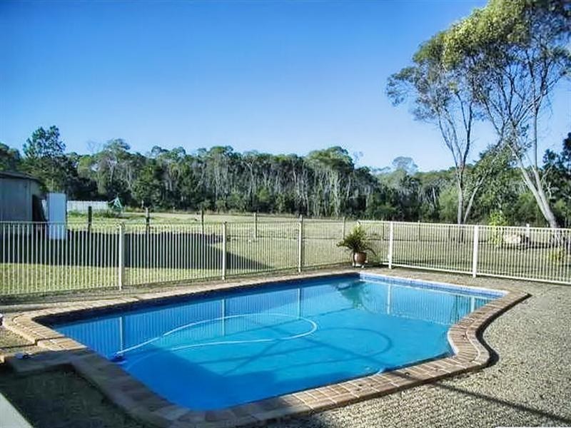 112 Morris Road, Elimbah QLD 4516