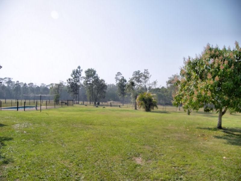 112 Morris Road, Elimbah QLD 4516