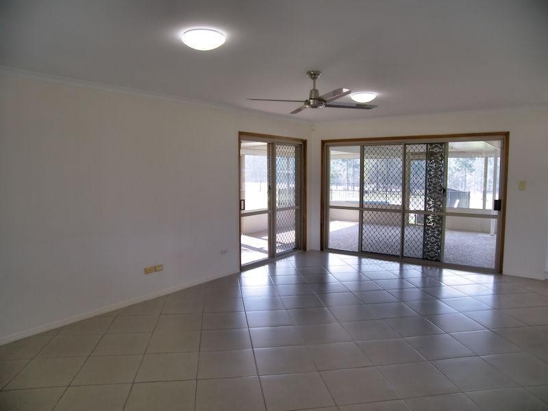 112 Morris Road, Elimbah QLD 4516