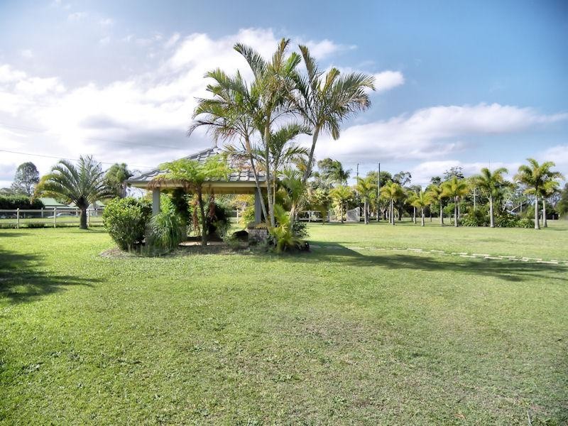 112 Morris Road, Elimbah QLD 4516