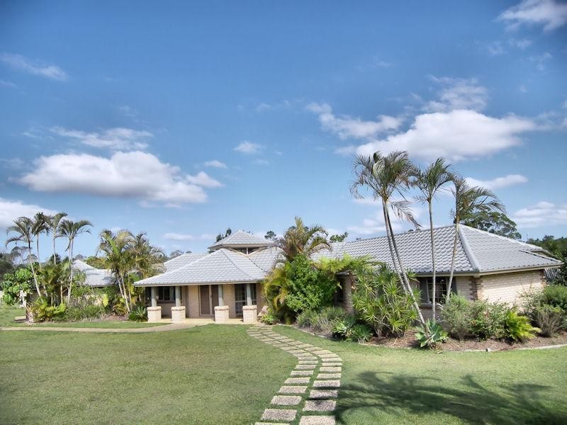 112 Morris Road, Elimbah QLD 4516