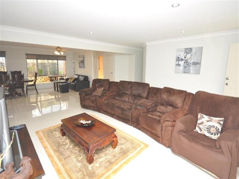 42 Kernel Road, Narangba QLD 4504