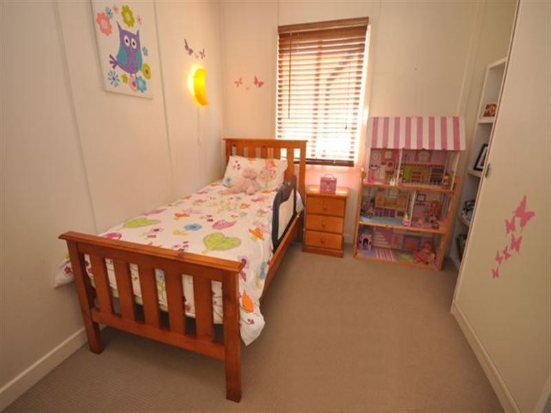 7 Joseph Street, Margate QLD 4019