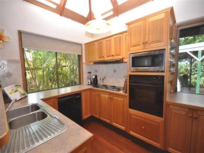 1079 Oakey Flat Road, Narangba QLD 4504