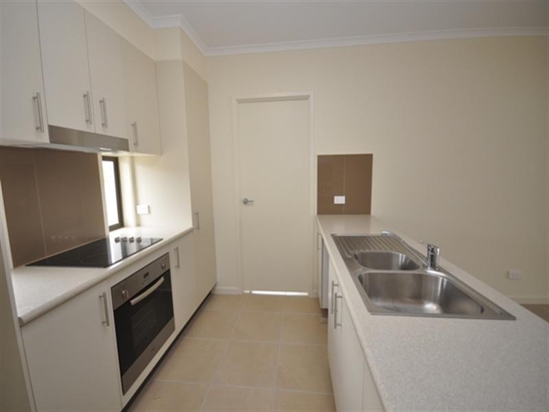 1/3 Barambah Place, Narangba QLD 4504