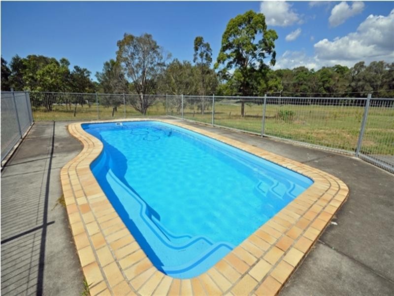 166 Mackie Road, Narangba QLD 4504