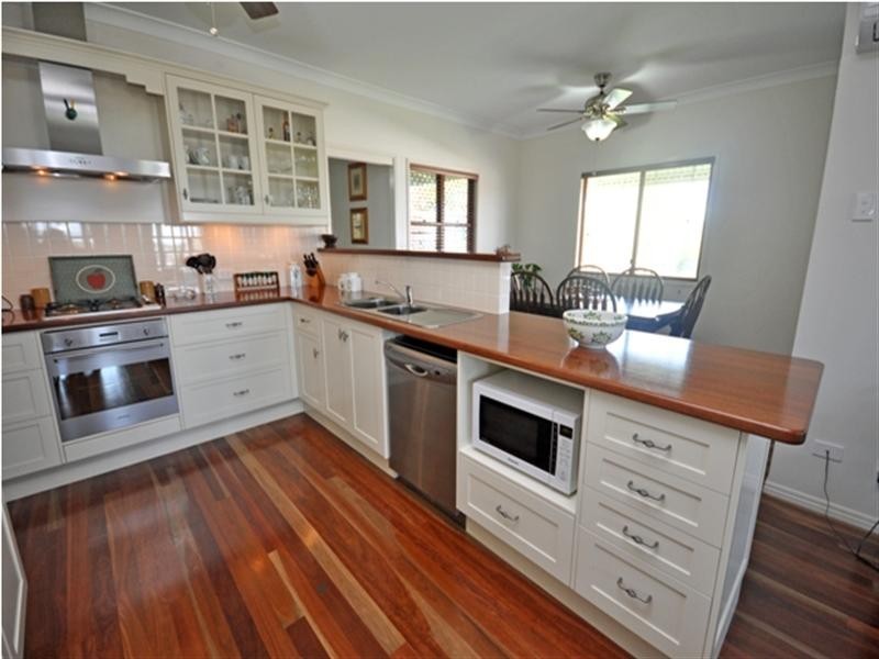 1162 Oakey Flat Road, Narangba QLD 4504