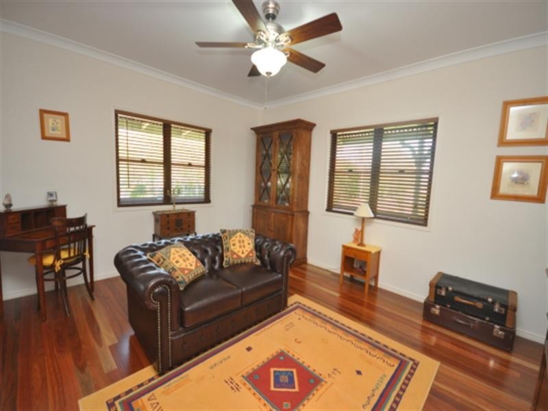 1162 Oakey Flat Road, Narangba QLD 4504