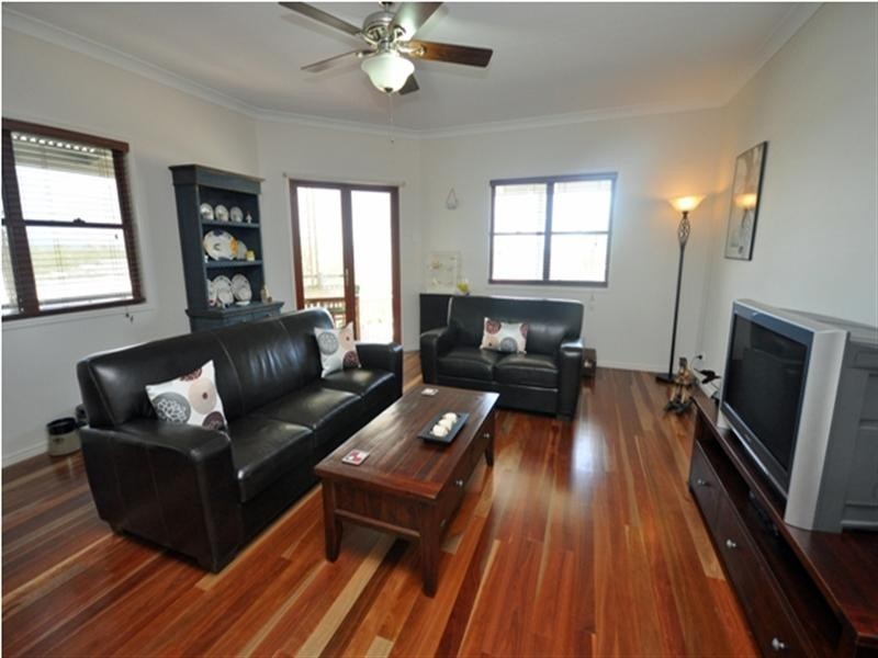 1162 Oakey Flat Road, Narangba QLD 4504