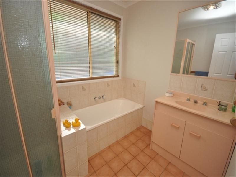 3 Jambola Court, Narangba QLD 4504