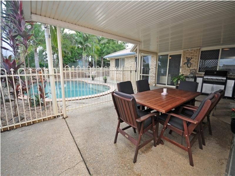 3 Jambola Court, Narangba QLD 4504